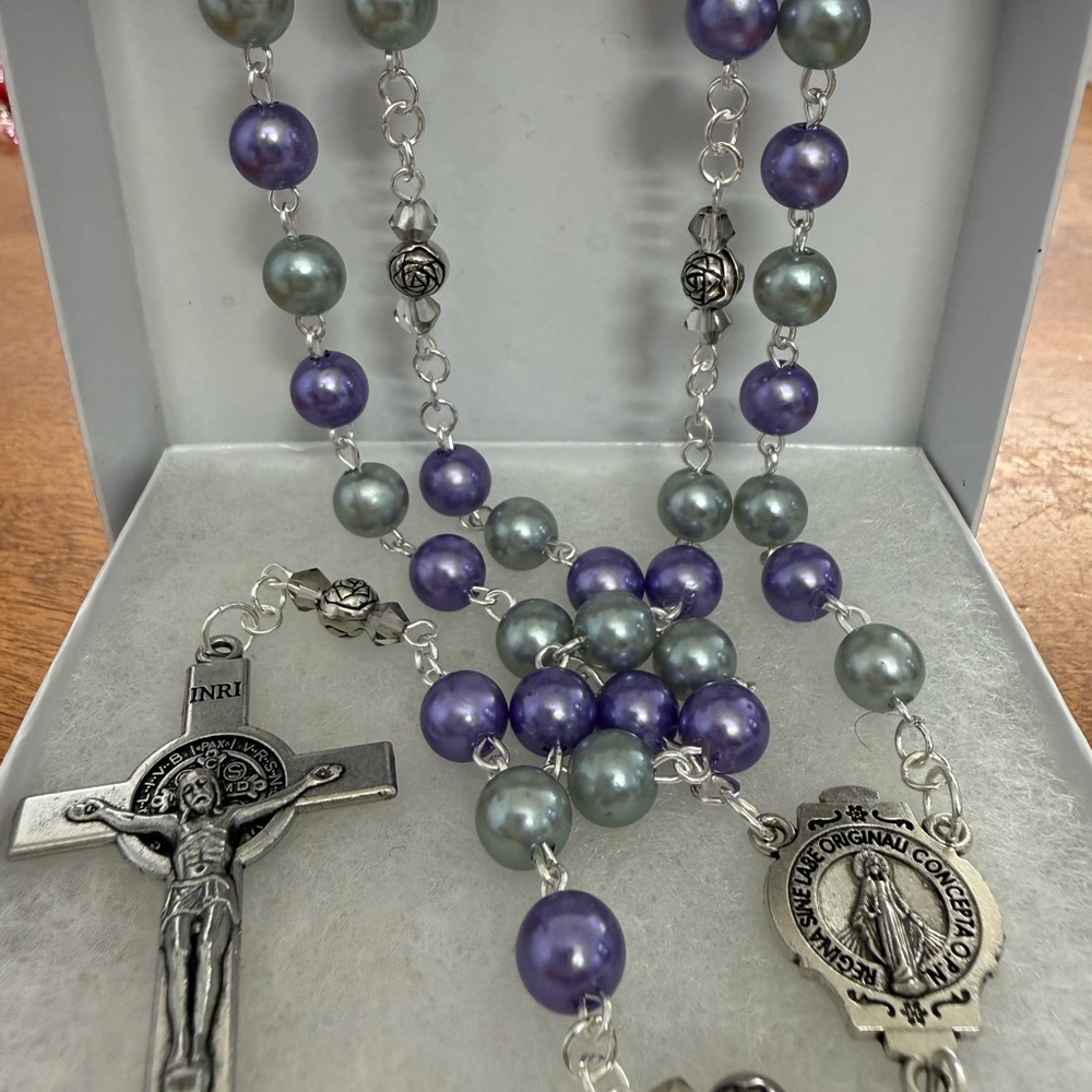 Elegant Purple and Silver Rosary Necklace